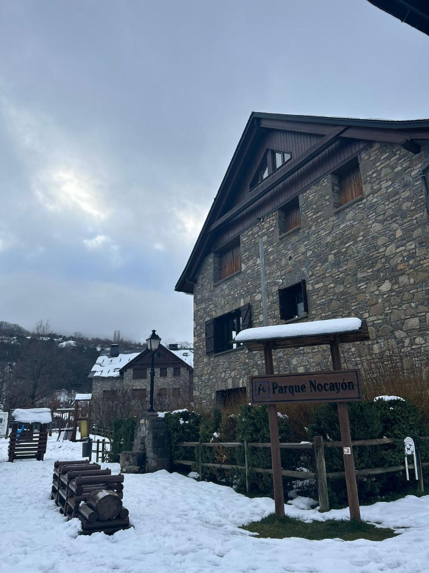 Apartamento A10 De Formigal, 9 Personas Y Garaje Escarrilla Bagian luar foto