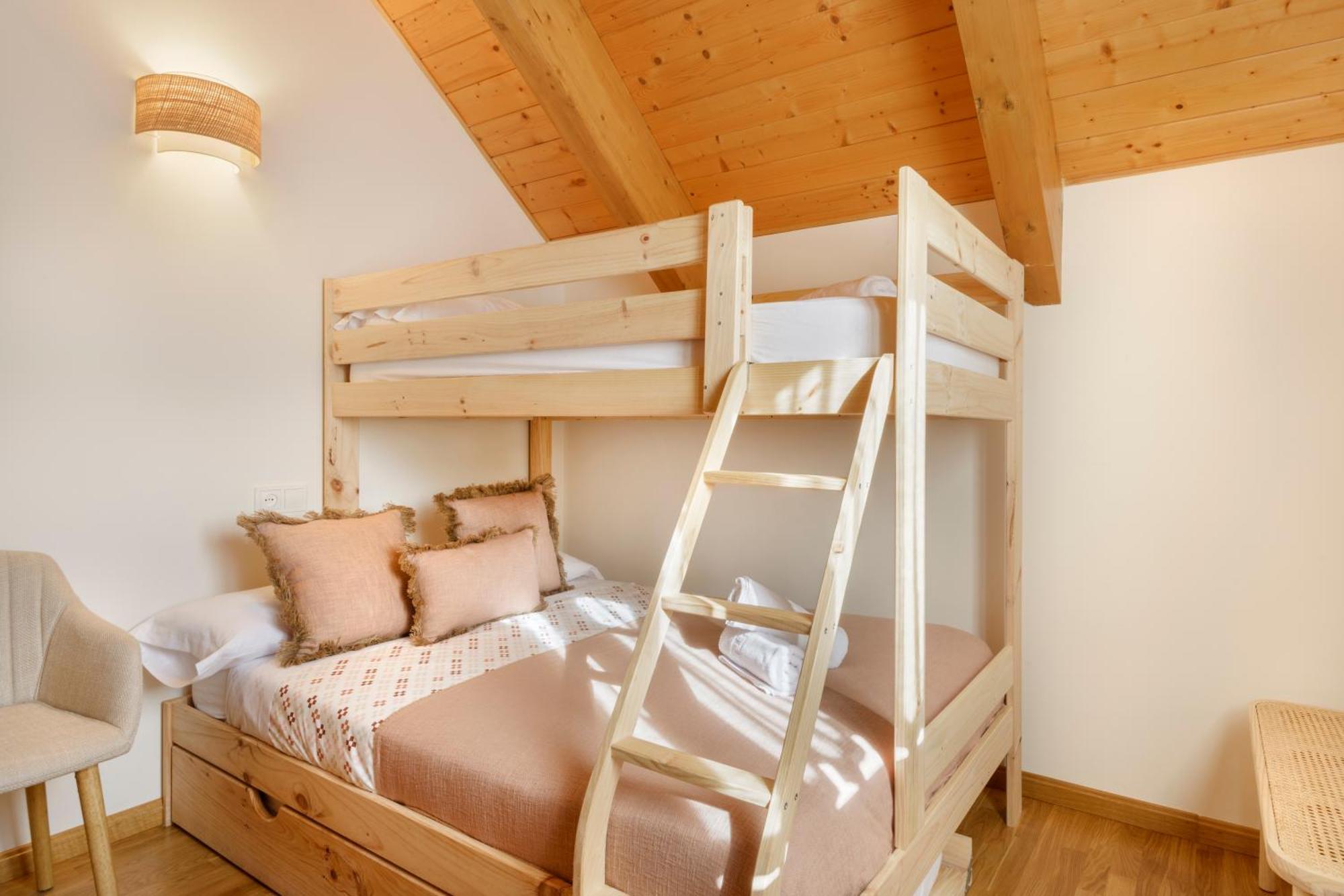 Apartamento A10 De Formigal, 9 Personas Y Garaje Escarrilla Bagian luar foto