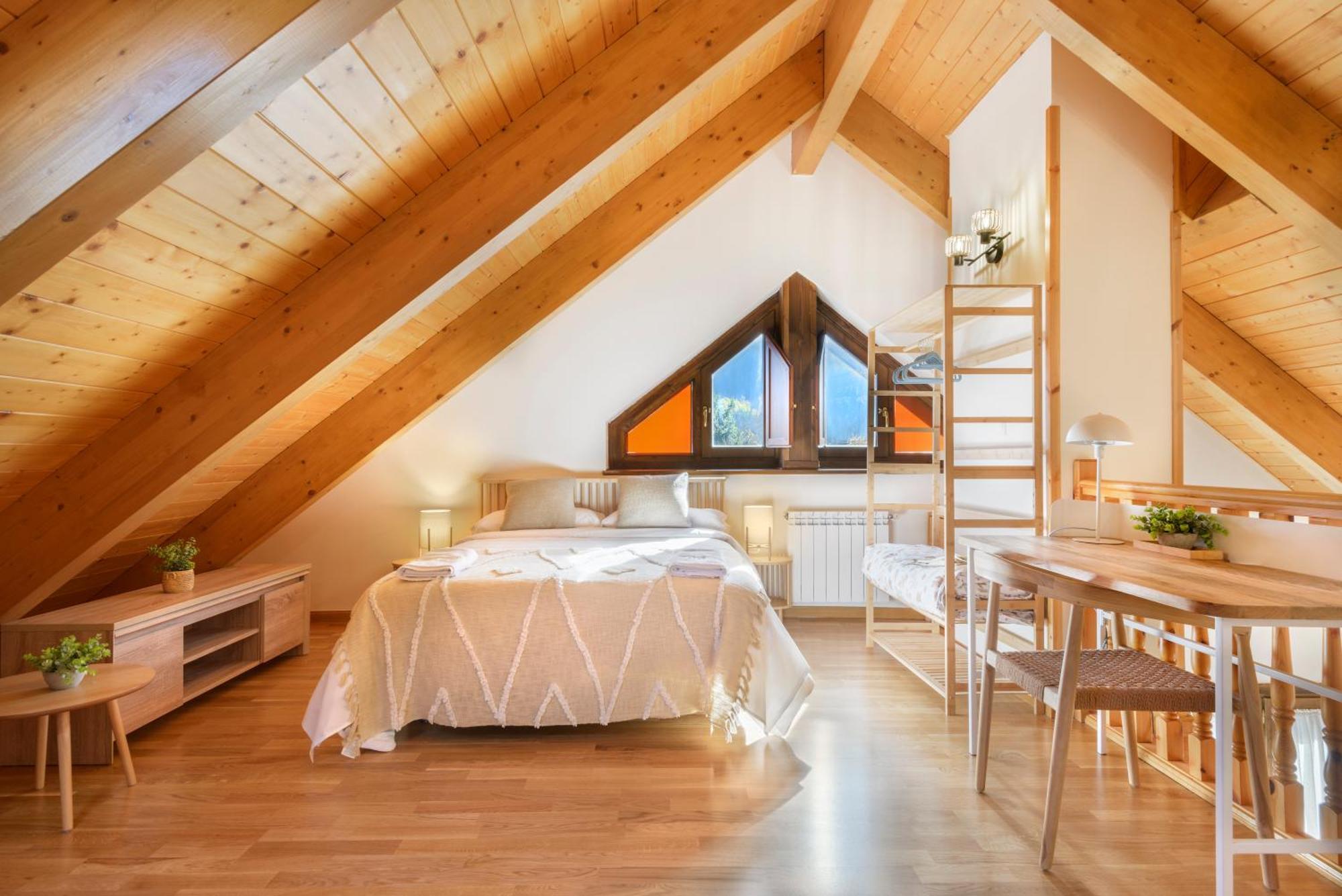 Apartamento A10 De Formigal, 9 Personas Y Garaje Escarrilla Bagian luar foto